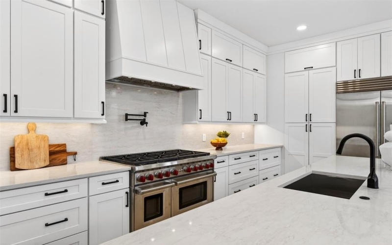 3754 Durango Drive, Dallas, TX 75220, 5 Bedrooms Bedrooms, ,6 BathroomsBathrooms,Residential,For Sale,3754 Durango Drive,0,21123854