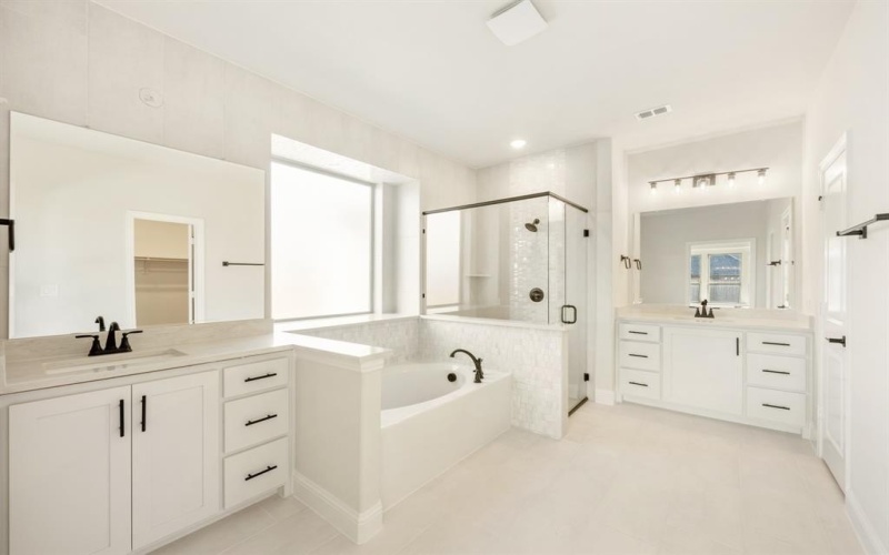 115 Tetrad Circle, Waxahachie, TX 75165, 4 Habitaciones Habitaciones , ,3 BañosBaños,Residential,En Venta,115 Tetrad Circle,0,21125642