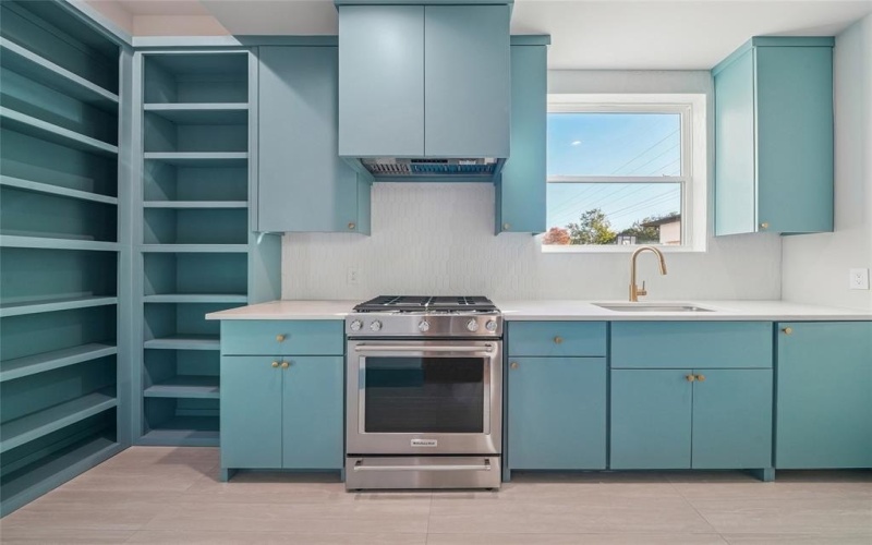 11947 Quincy Lane, Dallas, TX 75230, 5 Bedrooms Bedrooms, ,6 BathroomsBathrooms,Residential,For Sale,11947 Quincy Lane,0,21127395