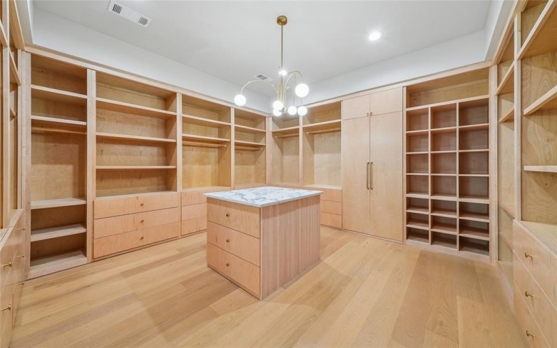 11947 Quincy Lane, Dallas, TX 75230, 5 Bedrooms Bedrooms, ,6 BathroomsBathrooms,Residential,For Sale,11947 Quincy Lane,0,21127395