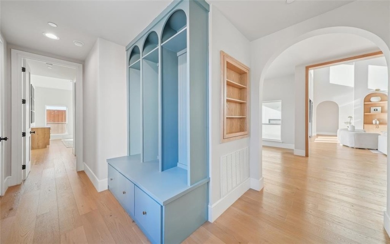 11947 Quincy Lane, Dallas, TX 75230, 5 Bedrooms Bedrooms, ,6 BathroomsBathrooms,Residential,For Sale,11947 Quincy Lane,0,21127395