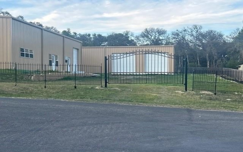 606 Hickory Ridge Road, Manchaca, TX 78652, 3 Habitaciones Habitaciones , ,2 BañosBaños,Residential,En Venta,606 Hickory Ridge Road,0,21129862