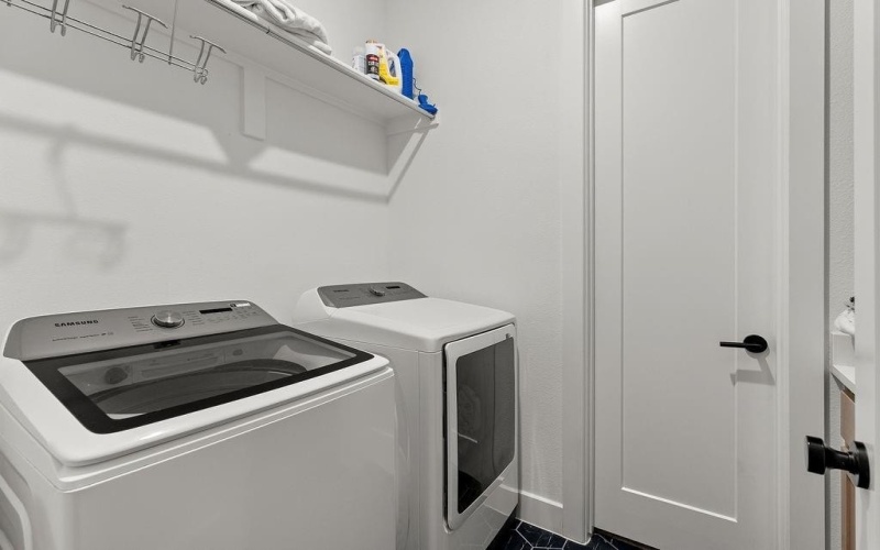 3020 Gold Dust Drive, Celina, TX 75009, 5 Habitaciones Habitaciones , ,6 BañosBaños,Residential,En Venta,3020 Gold Dust Drive,0,21130571