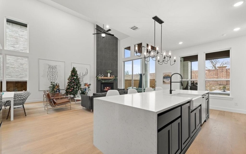 3020 Gold Dust Drive, Celina, TX 75009, 5 Habitaciones Habitaciones , ,6 BañosBaños,Residential,En Venta,3020 Gold Dust Drive,0,21130571