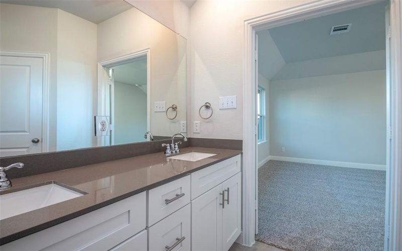 729 Rusty Spurs Place, Weston, TX 75009, 3 Bedrooms Bedrooms, ,2 BathroomsBathrooms,Residential,For Sale,729 Rusty Spurs Place,0,21134321