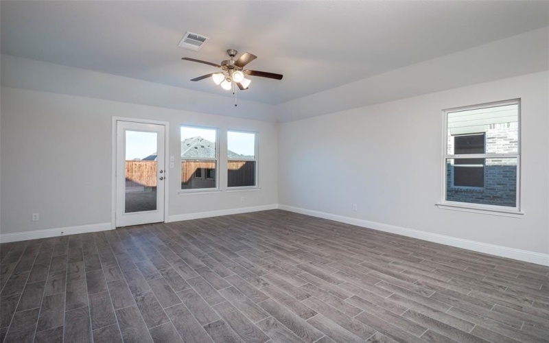 729 Rusty Spurs Place, Weston, TX 75009, 3 Bedrooms Bedrooms, ,2 BathroomsBathrooms,Residential,For Sale,729 Rusty Spurs Place,0,21134321