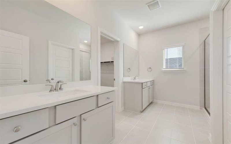 1128 Redcoat Drive, Forney, TX 75126, 3 Bedrooms Bedrooms, ,2 BathroomsBathrooms,Residential,For Sale,1128 Redcoat Drive,0,21135166