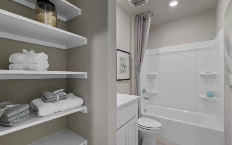 1633 CANSLER Drive, Denton, TX 76249, 4 Bedrooms Bedrooms, ,2 BathroomsBathrooms,Residential,For Sale,1633 CANSLER Drive,0,21135244