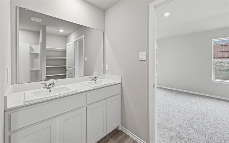 1908 CHEROKEE Lane, Cleburne, TX 76033, 4 Habitaciones Habitaciones , ,2 BañosBaños,Residential,En Venta,1908 CHEROKEE Lane,0,21135266