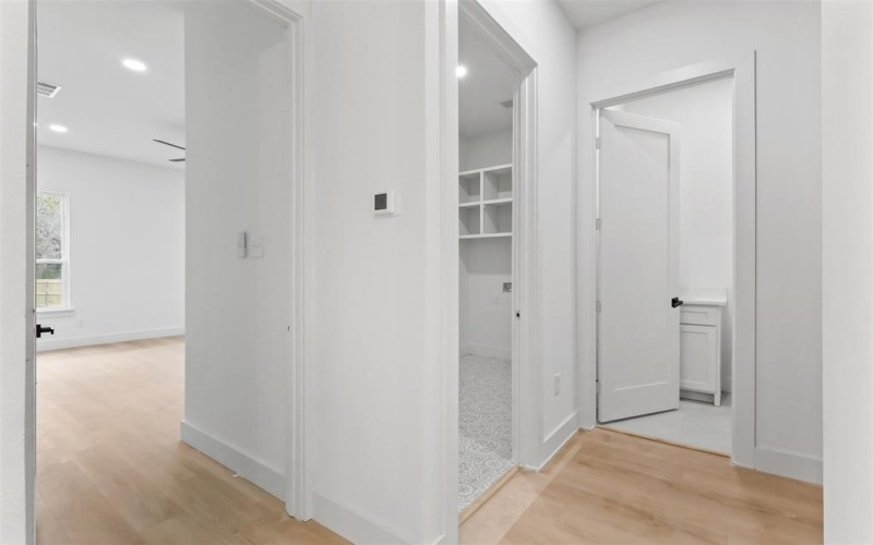 3013 Seaton Drive, Dallas, TX 75216, 4 Bedrooms Bedrooms, ,2 BathroomsBathrooms,Residential,For Sale,3013 Seaton Drive,0,21135268