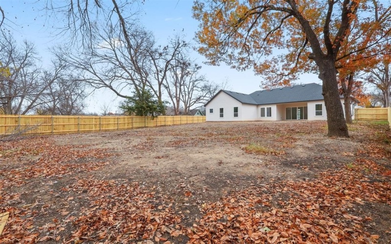 3013 Seaton Drive, Dallas, TX 75216, 4 Bedrooms Bedrooms, ,2 BathroomsBathrooms,Residential,For Sale,3013 Seaton Drive,0,21135268