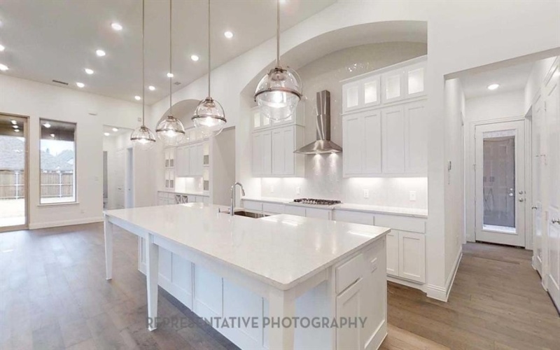 834 Montrose Drive, Rockwall, TX 75087, 4 Bedrooms Bedrooms, ,3 BathroomsBathrooms,Residential,For Sale,834 Montrose Drive,0,21135506