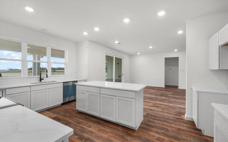 173 Lonicera Lane, Paradise, TX 76073, 4 Habitaciones Habitaciones , ,3 BañosBaños,Residential,En Venta,173 Lonicera Lane,0,21135627