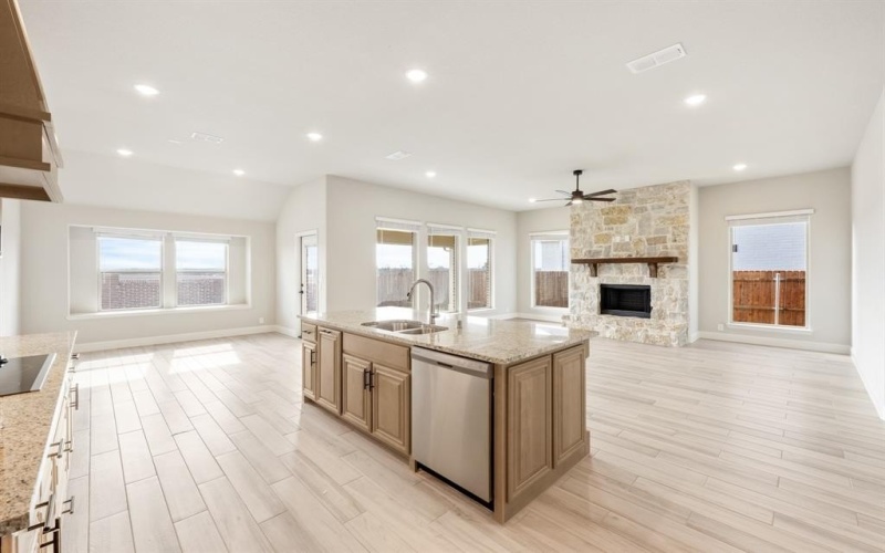 3838 Foot Hills Drive, Midlothian, TX 76065, 3 Bedrooms Bedrooms, ,3 BathroomsBathrooms,Residential,For Sale,3838 Foot Hills Drive,0,21135675