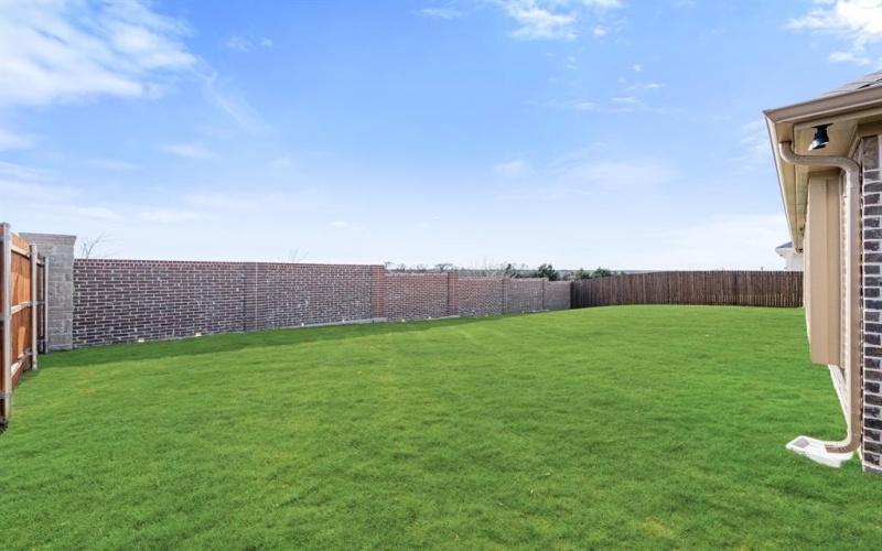 3838 Foot Hills Drive, Midlothian, TX 76065, 3 Bedrooms Bedrooms, ,3 BathroomsBathrooms,Residential,For Sale,3838 Foot Hills Drive,0,21135675