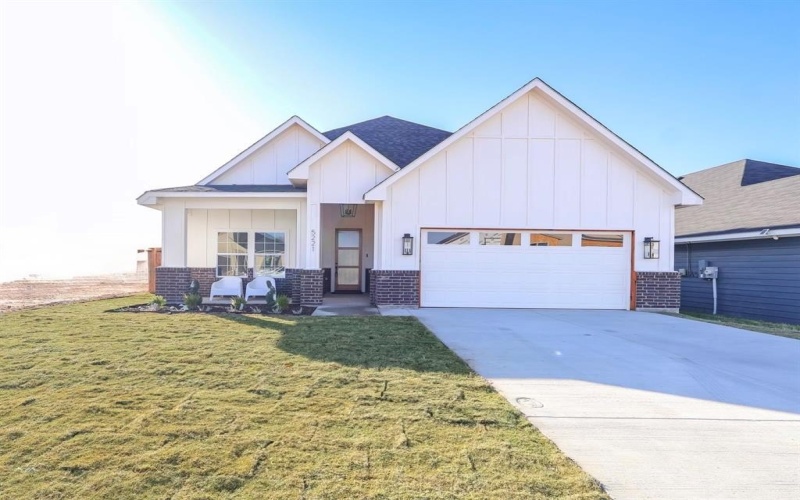 5221 Farnsworth Avenue, Fort Worth, TX 76107, 4 Bedrooms Bedrooms, ,2 BathroomsBathrooms,Residential,For Sale,5221 Farnsworth Avenue,0,21135820