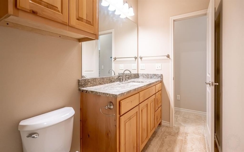 2718 Austin Drive, Granbury, TX 76048, 3 Bedrooms Bedrooms, ,2 BathroomsBathrooms,Residential,For Sale,2718 Austin Drive,0,21135923