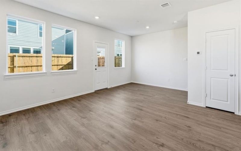 215 Arbor Drive, Princeton, TX 75407, 3 Habitaciones Habitaciones , ,2 BañosBaños,Residential,En Venta,215 Arbor Drive,0,21135965