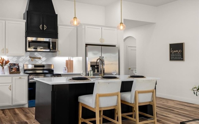 3735 Ada Avenue, Fort Worth, TX 76105, 4 Habitaciones Habitaciones , ,3 BañosBaños,Residential,En Venta,3735 Ada Avenue,0,21136043