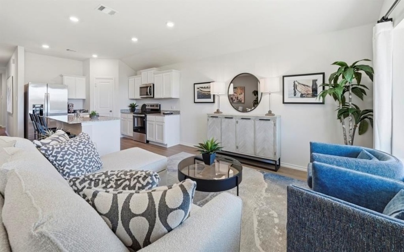 4013 Limestone Bluff Drive, Celina, TX 75009, 4 Habitaciones Habitaciones , ,2 BañosBaños,Residential,En Venta,4013 Limestone Bluff Drive,0,21136075