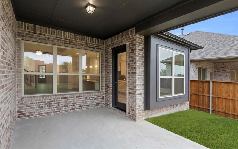 632 Brazos Drive, Van Alstyne, TX 75495, 4 Habitaciones Habitaciones , ,3 BañosBaños,Residential,En Venta,632 Brazos Drive,0,21136187