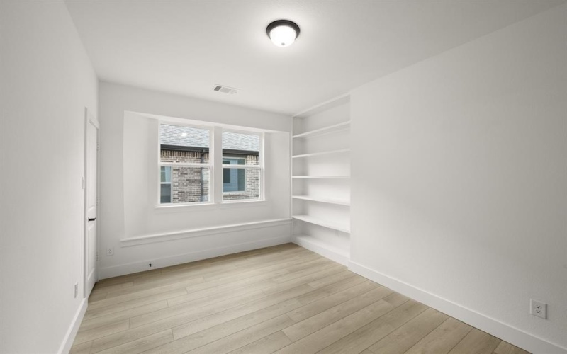 341 Loretta Lane, Burleson, TX 76028, 5 Habitaciones Habitaciones , ,5 BañosBaños,Residential,En Venta,341 Loretta Lane,0,21136196