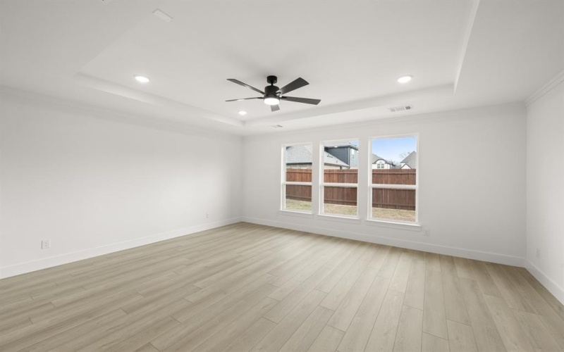 341 Loretta Lane, Burleson, TX 76028, 5 Habitaciones Habitaciones , ,5 BañosBaños,Residential,En Venta,341 Loretta Lane,0,21136196