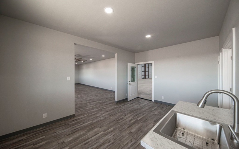 14010 W Silver Fox Trail, Odessa, TX 79763, ,Commercial Sale,En Venta,14010 W Silver Fox Trail,0,50087552