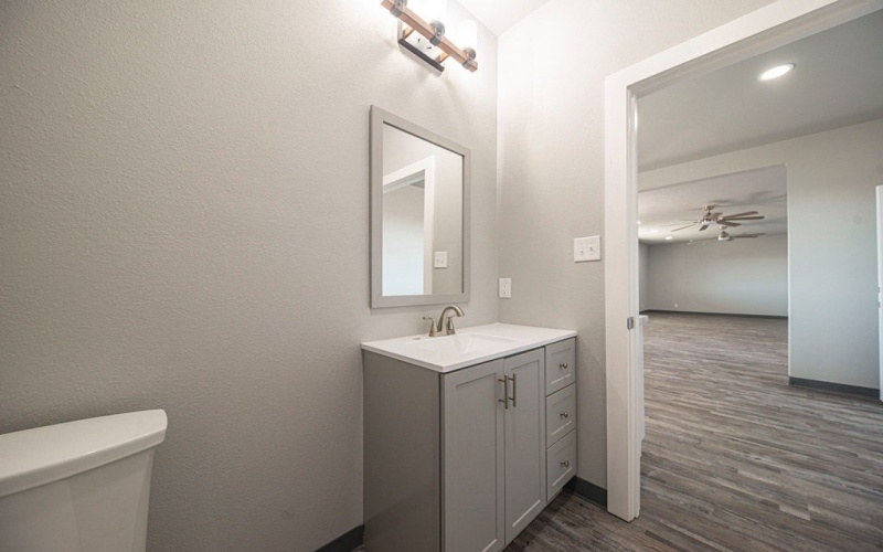 14010 W Silver Fox Trail, Odessa, TX 79763, ,Commercial Sale,En Venta,14010 W Silver Fox Trail,0,50087552