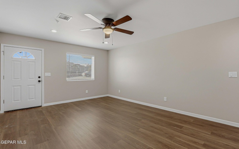 1481 O Sullivan Drive unit: A #A, Horizon City, TX 79928, 2 Habitaciones Habitaciones , ,1 BañoBaños,Residential Multi Family,En Venta,1481 O Sullivan Drive unit: A,0,935371