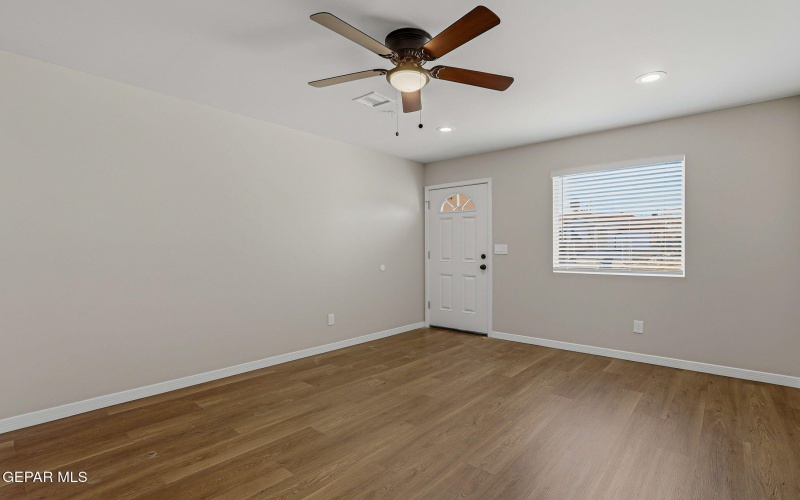 1481 O Sullivan Drive unit: A #A, Horizon City, TX 79928, 2 Habitaciones Habitaciones , ,1 BañoBaños,Residential Multi Family,En Venta,1481 O Sullivan Drive unit: A,0,935371