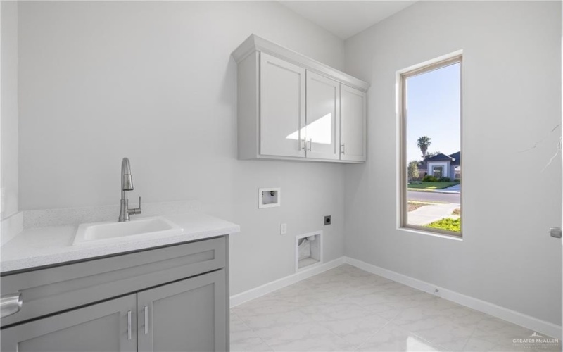 2812 Dhalia Drive, San Juan, TX 78589, 3 Habitaciones Habitaciones , ,2 BañosBaños,Residential,En Venta,2812 Dhalia Drive,0,490471