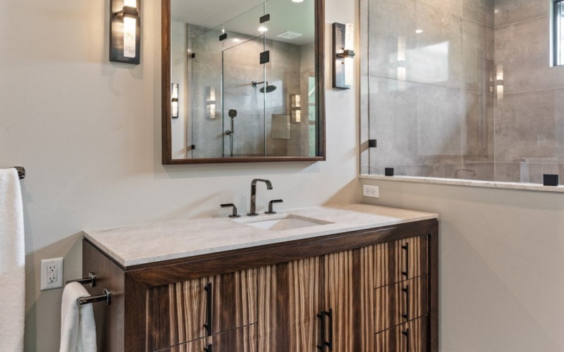 120 Meandering Way, Mabank, TX 75156, 5 Bedrooms Bedrooms, ,3 BathroomsBathrooms,Residential,For Sale,120 Meandering Way,0,110085