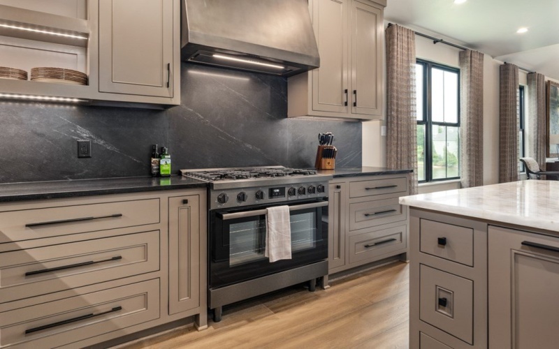 120 Meandering Way, Mabank, TX 75156, 5 Bedrooms Bedrooms, ,3 BathroomsBathrooms,Residential,For Sale,120 Meandering Way,0,110085