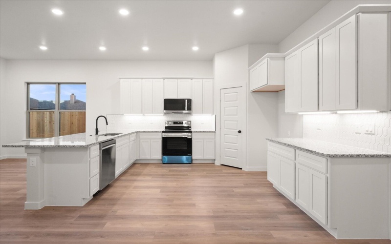 2401 Aberdeen Avenue, Wolfforth, TX 79382, 4 Bedrooms Bedrooms, ,2 BathroomsBathrooms,Residential,For Sale,2401 Aberdeen Avenue,0,202564281