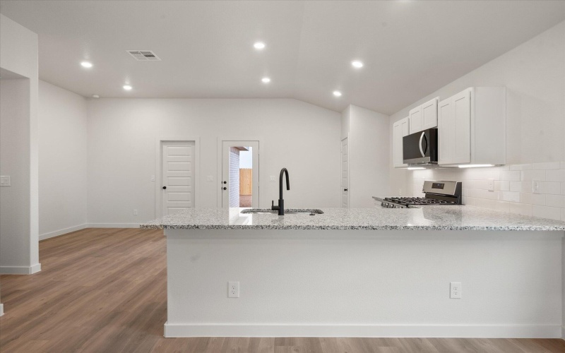 3026 138th Place, Lubbock, TX 79423, 3 Habitaciones Habitaciones , ,2 BañosBaños,Residential,En Venta,3026 138th Place,0,202564355