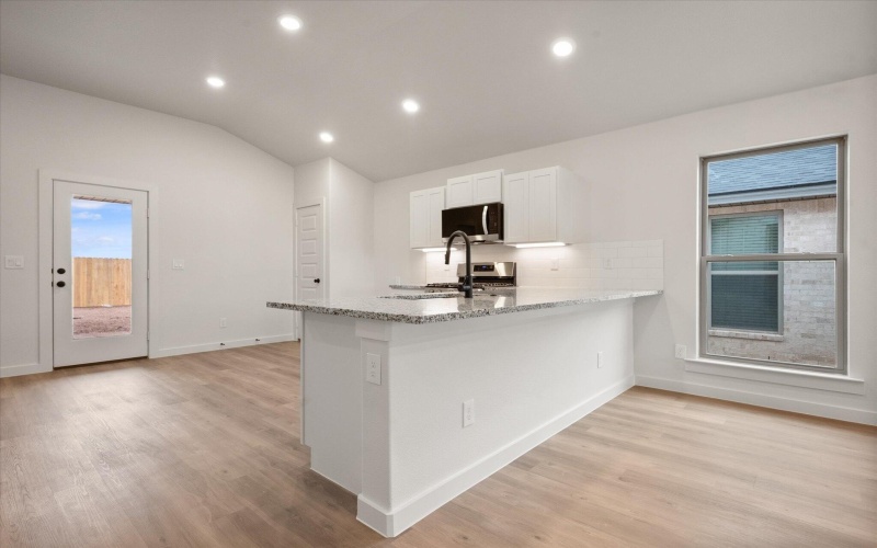 3026 138th Place, Lubbock, TX 79423, 3 Habitaciones Habitaciones , ,2 BañosBaños,Residential,En Venta,3026 138th Place,0,202564355