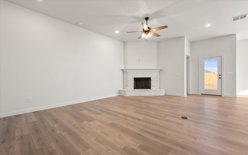 6307 Wausau Avenue, Lubbock, TX 79407, 4 Bedrooms Bedrooms, ,2 BathroomsBathrooms,Residential,For Sale,6307 Wausau Avenue,0,202564357