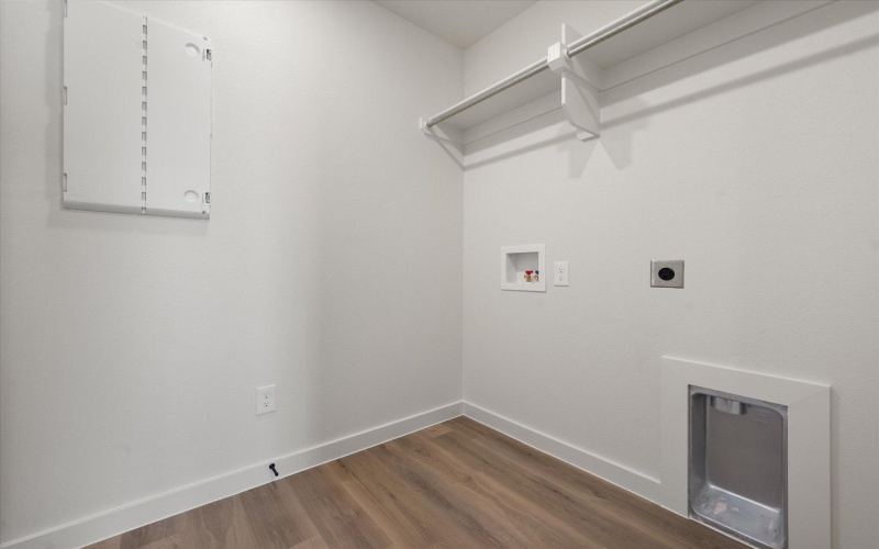 6308 Volney Avenue, Lubbock, TX 79407, 2 Bedrooms Bedrooms, ,2 BathroomsBathrooms,Residential,For Sale,6308 Volney Avenue,0,202564358