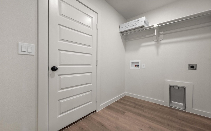 2406 Aberdeen Avenue, Wolfforth, TX 79382, 3 Bedrooms Bedrooms, ,2 BathroomsBathrooms,Residential,For Sale,2406 Aberdeen Avenue,0,202564361