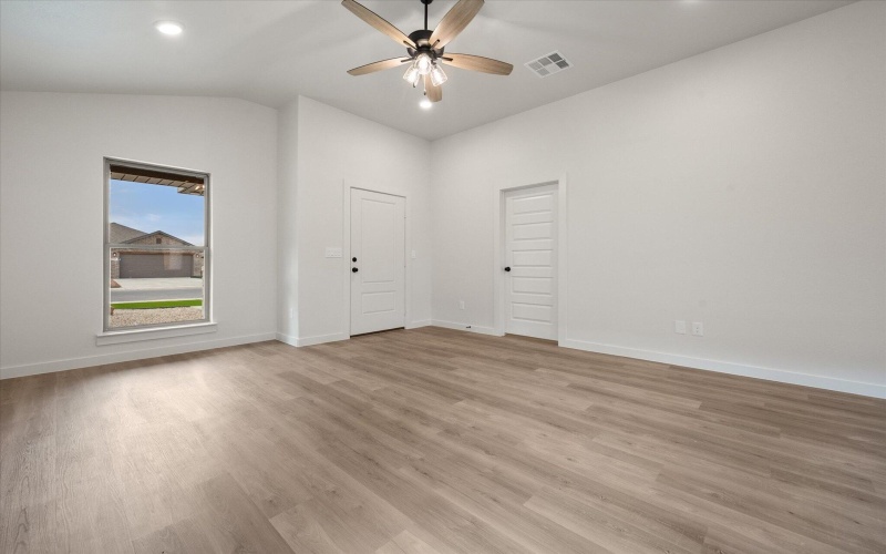 2406 Aberdeen Avenue, Wolfforth, TX 79382, 3 Bedrooms Bedrooms, ,2 BathroomsBathrooms,Residential,For Sale,2406 Aberdeen Avenue,0,202564361