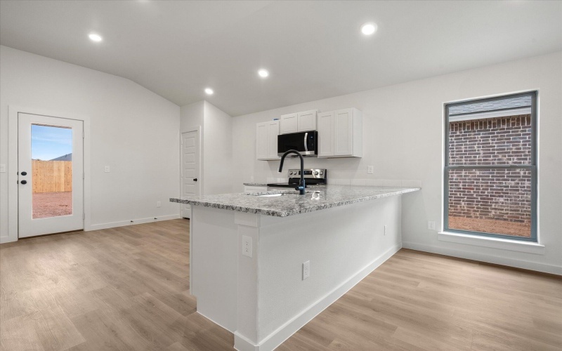 2406 Aberdeen Avenue, Wolfforth, TX 79382, 3 Bedrooms Bedrooms, ,2 BathroomsBathrooms,Residential,For Sale,2406 Aberdeen Avenue,0,202564361