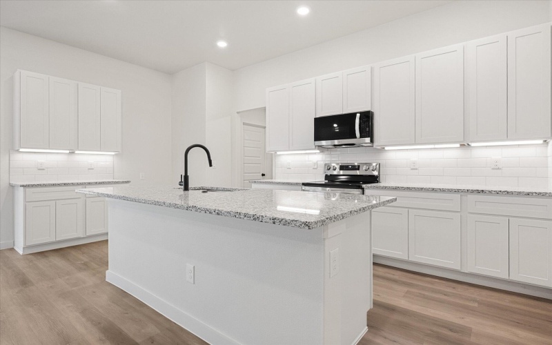 2408 Aberdeen Avenue, Wolfforth, TX 79382, 4 Habitaciones Habitaciones , ,2 BañosBaños,Residential,En Venta,2408 Aberdeen Avenue,0,202564362