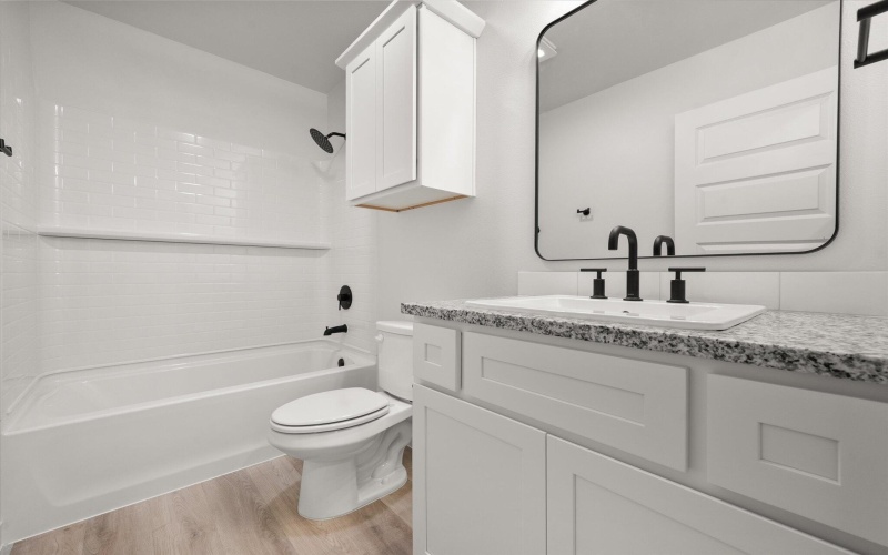 7004 56th Street, Lubbock, TX 79407, 4 Habitaciones Habitaciones , ,2 BañosBaños,Residential,En Venta,7004 56th Street,0,202564365