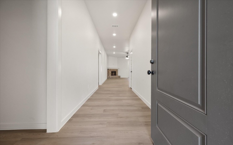 7004 56th Street, Lubbock, TX 79407, 4 Habitaciones Habitaciones , ,2 BañosBaños,Residential,En Venta,7004 56th Street,0,202564365