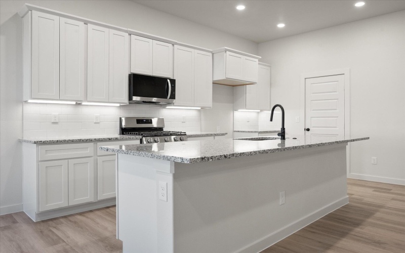 7004 56th Street, Lubbock, TX 79407, 4 Habitaciones Habitaciones , ,2 BañosBaños,Residential,En Venta,7004 56th Street,0,202564365