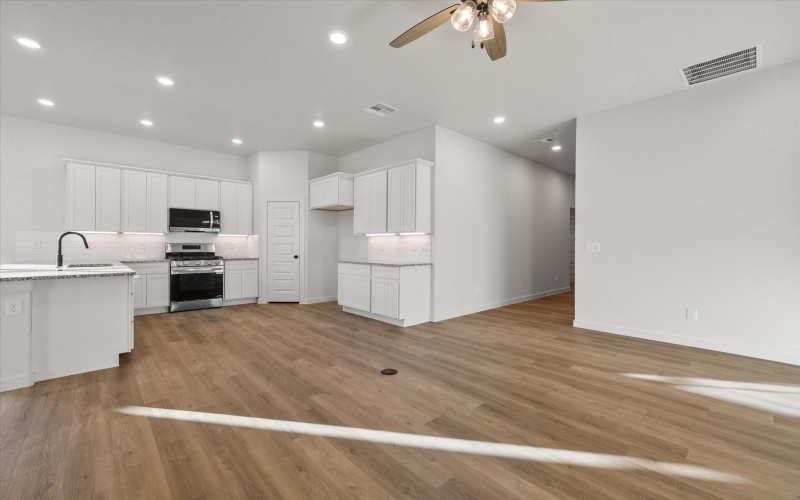 7007 56th Street, Lubbock, TX 79407, 4 Habitaciones Habitaciones , ,2 BañosBaños,Residential,En Venta,7007 56th Street,0,202564366