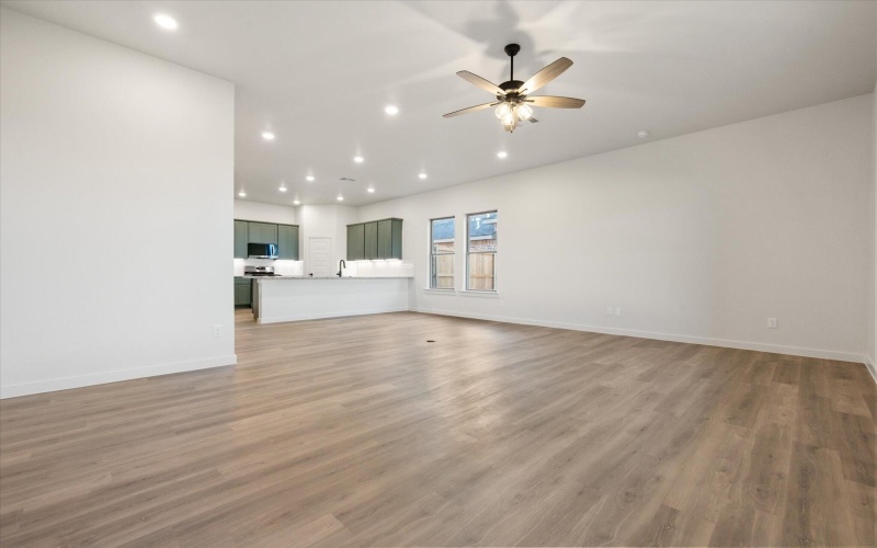 7006 56th Street, Lubbock, TX 79407, 3 Bedrooms Bedrooms, ,2 BathroomsBathrooms,Residential,For Sale,7006 56th Street,0,202564367