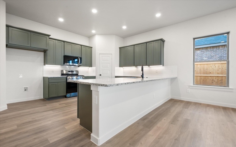 7006 56th Street, Lubbock, TX 79407, 3 Bedrooms Bedrooms, ,2 BathroomsBathrooms,Residential,For Sale,7006 56th Street,0,202564367