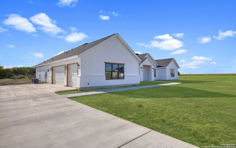 222 Double Creek Loop, Seguin, TX 78155, 4 Habitaciones Habitaciones , ,3 BañosBaños,Residential,En Venta,222 Double Creek Loop,0,1929537